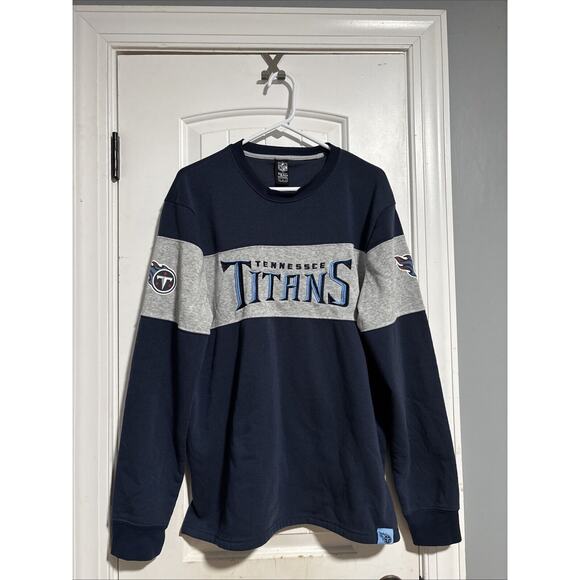 Tennessee Titans Shirt Men L Blue Sweatshirt Embroidered Logo NFL Football - Picture 1 of 3